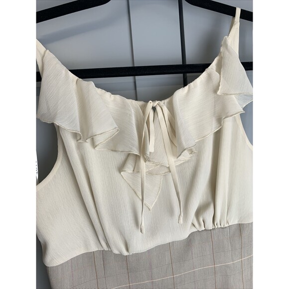 Rampage Dress Size Junior size 5 Flutter‎ Neck Pencil Bottom Open Back - Picture 5 of 11